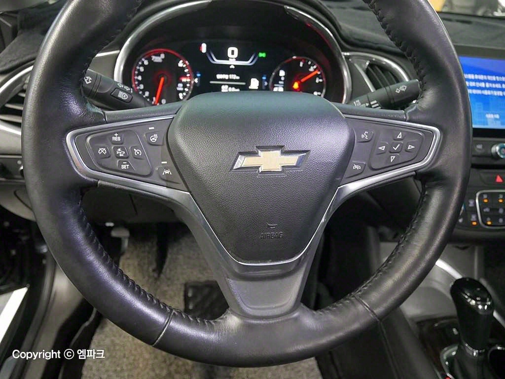 Chevrolet Malibu - Vista 8