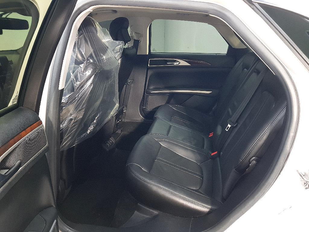 Lincoln MKZ - Vista 9