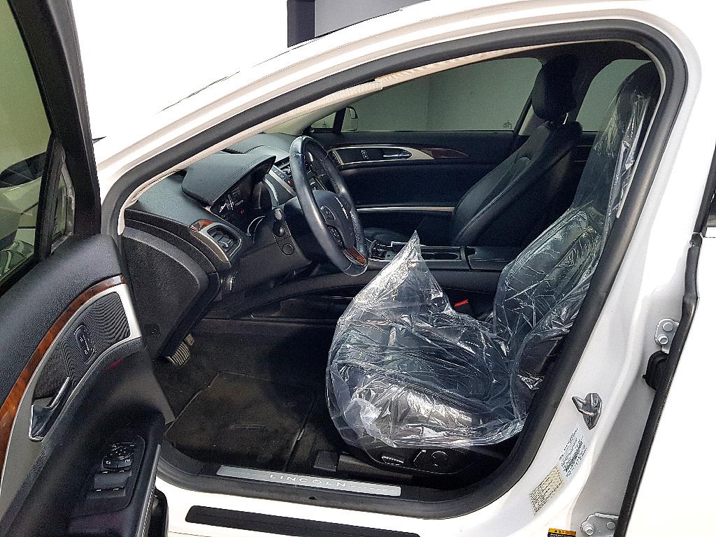 Lincoln MKZ - Vista 8