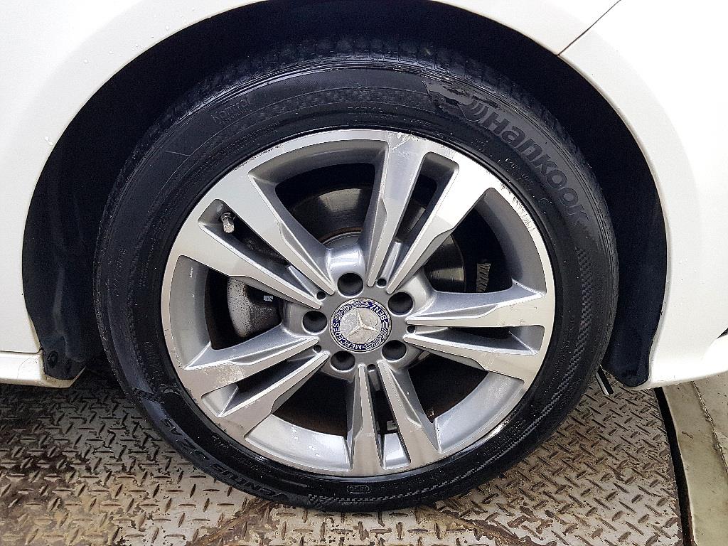 Mercedes Benz E class 2014 Blanco - Importación desde Corea - HF Imports Iquique - Foto 20