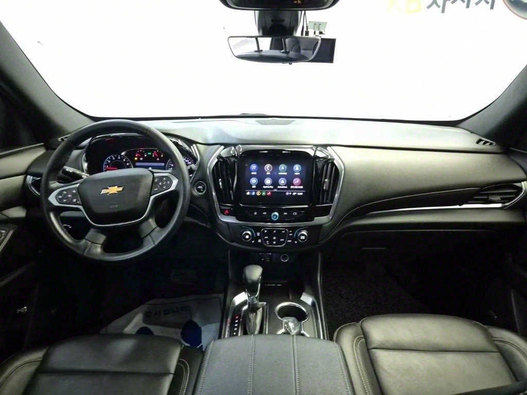 Chevrolet Travers - Vista 7