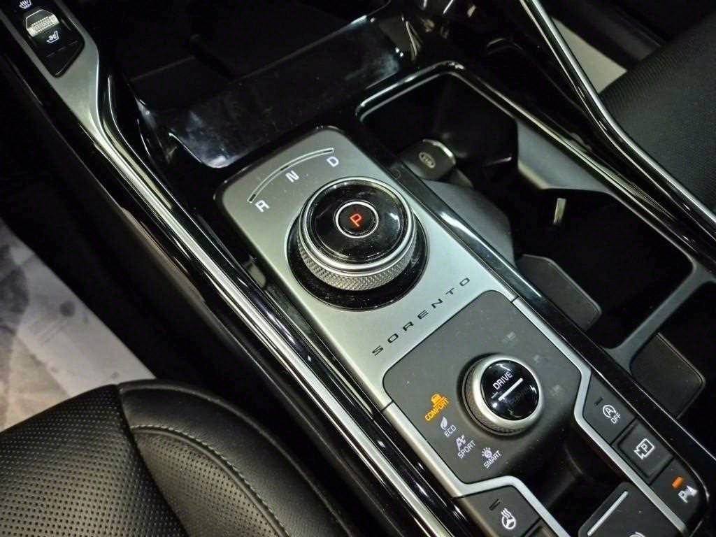 KIA Sorento - Vista 8