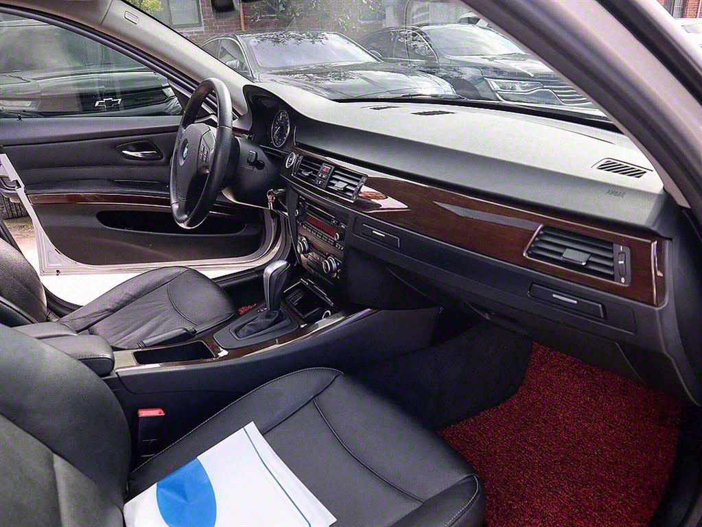 BMW 3 series 2011 Plateado - Importación desde Corea - HF Imports Iquique - Foto 13