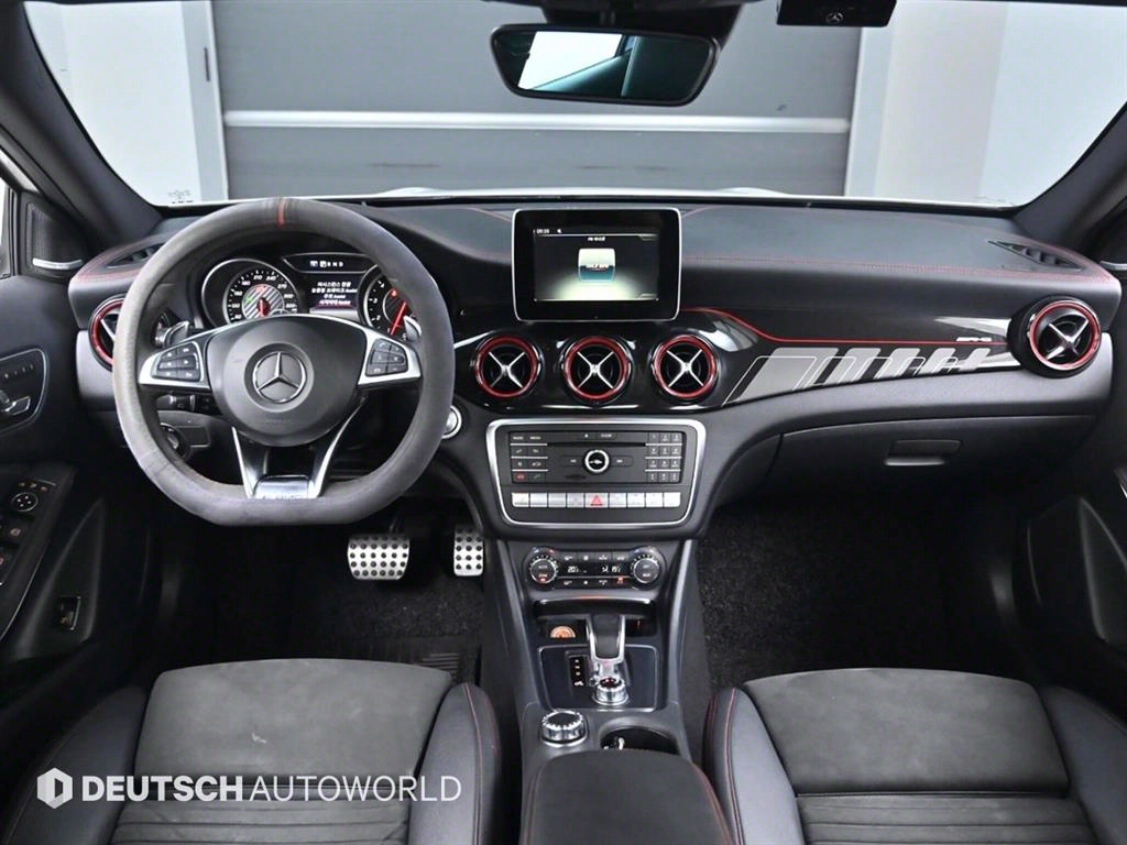 Mercedes Benz GLA Class - Vista 7