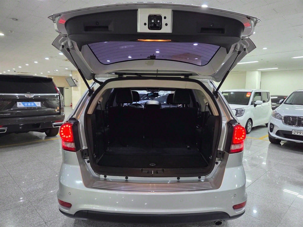 Fiat Fremont 2013 Plateado - Importación desde Corea - HF Imports Iquique - Foto 19