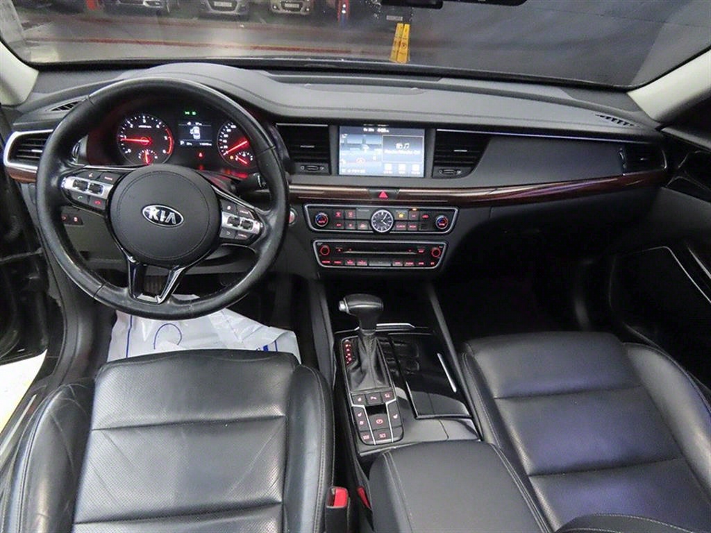KIA K7 - Vista 7