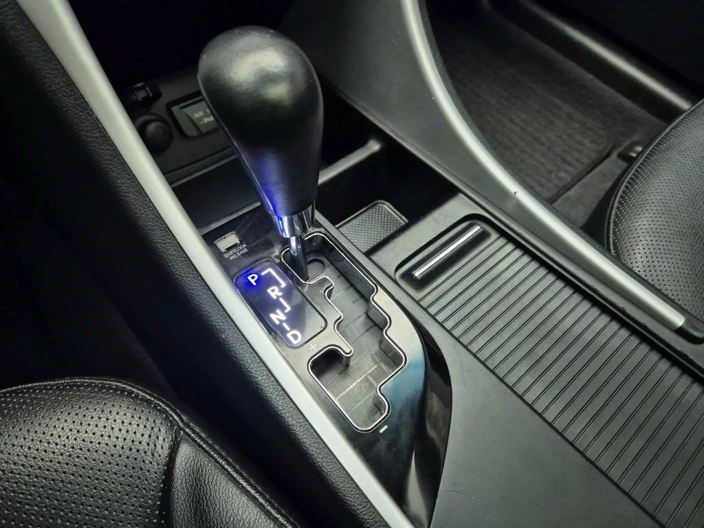 HYUNDAI Sonata - Vista 8