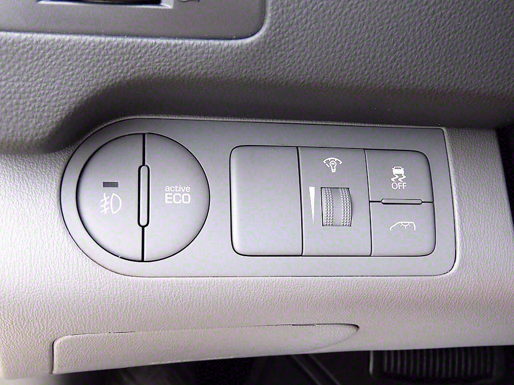 HYUNDAI Starex 2019 - Importación desde Corea - HF Imports Iquique - Foto 15