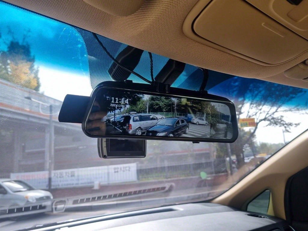 KIA Carnival - Vista 6