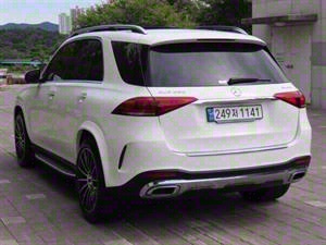 Mercedes Benz GLE Class - Vista 8