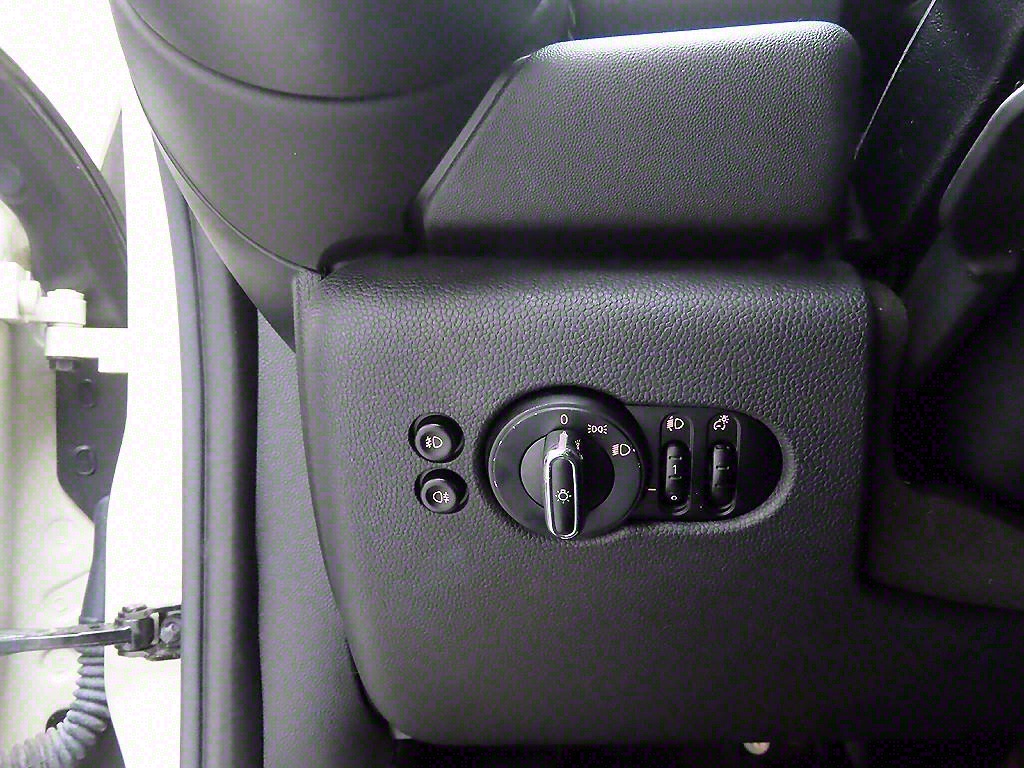 Mini Cooper - Vista 11