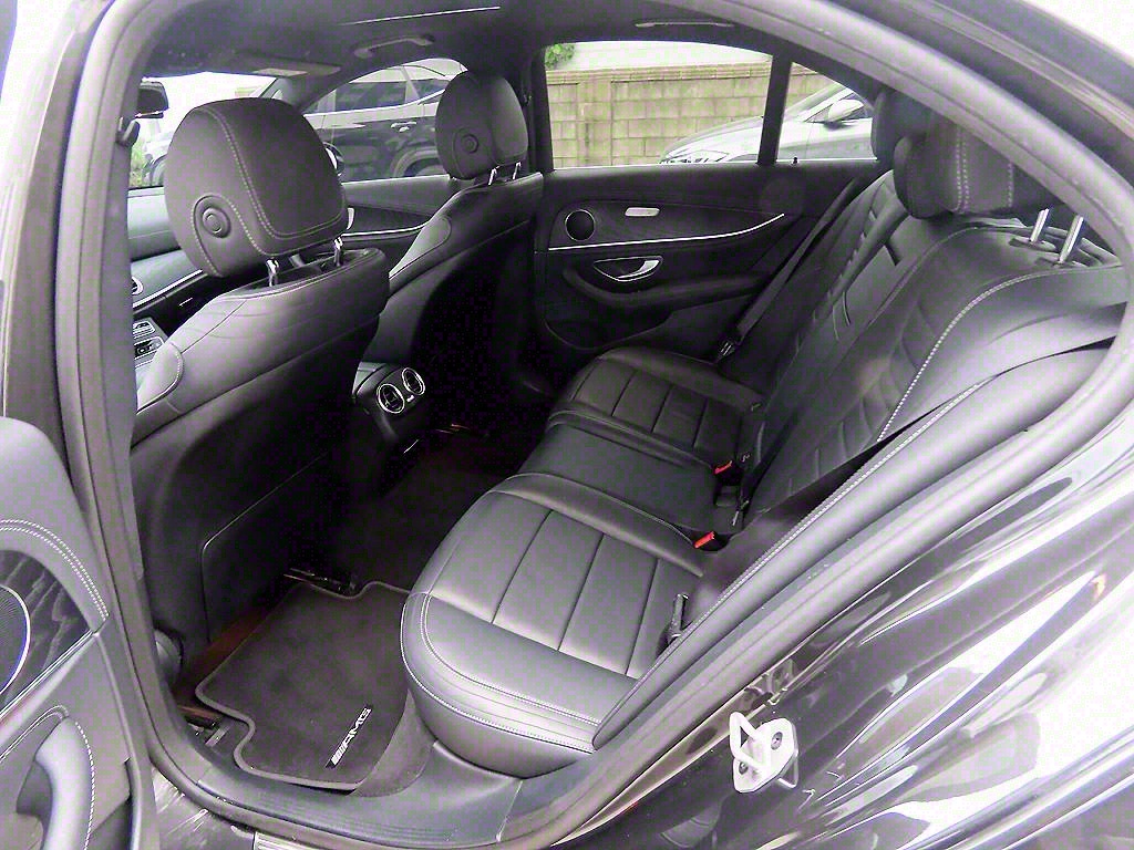 Mercedes Benz E class - Vista 6