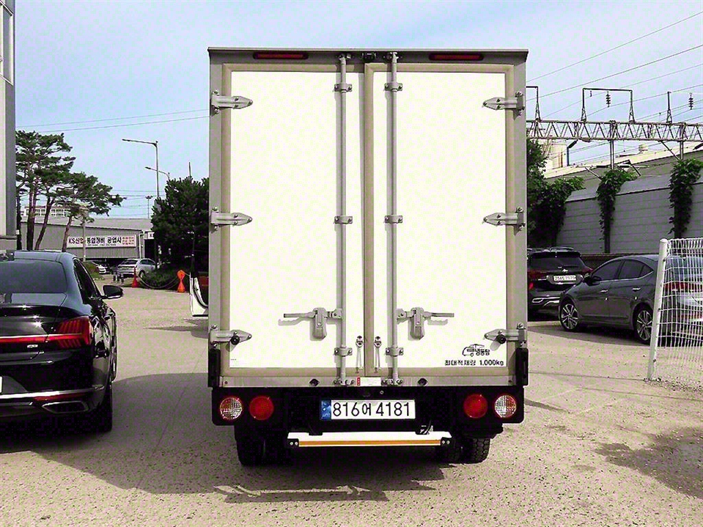 Small Truck Freezer Box(High Deck) - Vista 4