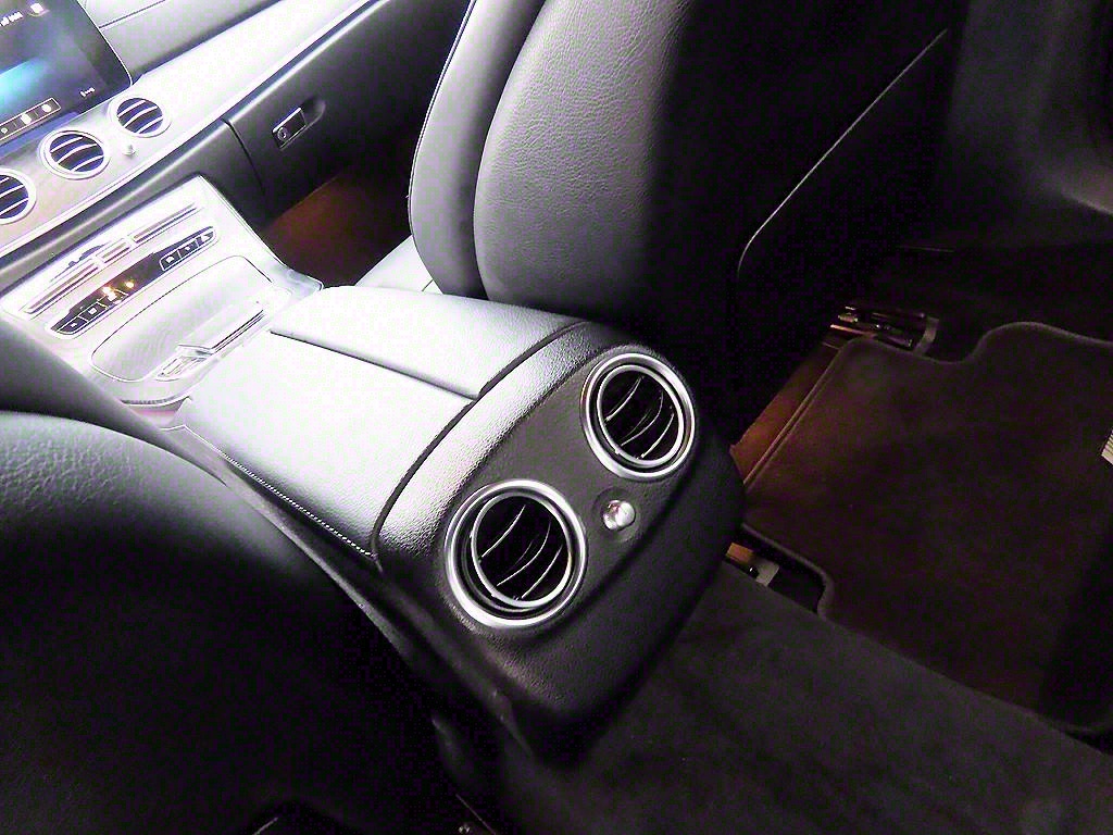 Mercedes Benz E class 2021 Negro - Importación desde Corea - HF Imports Iquique - Foto 15