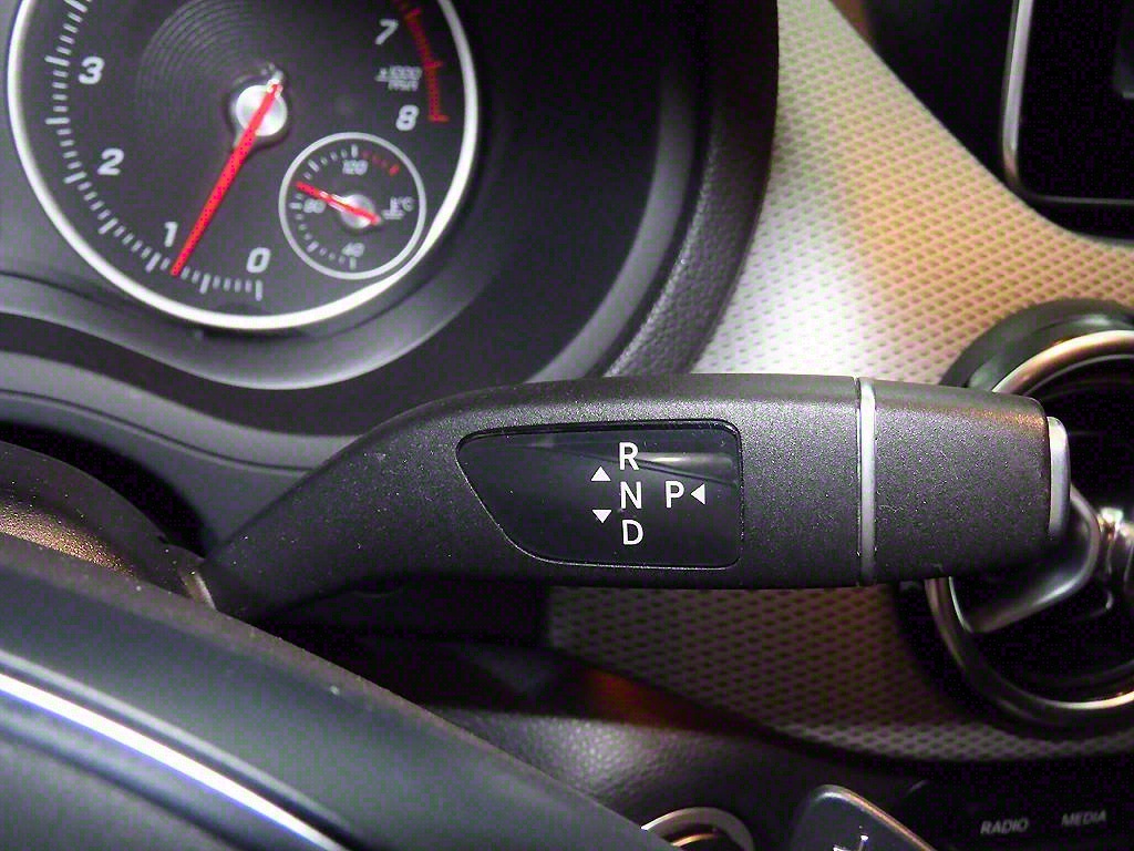 Mercedes Benz B Class (MY B) - Vista 12