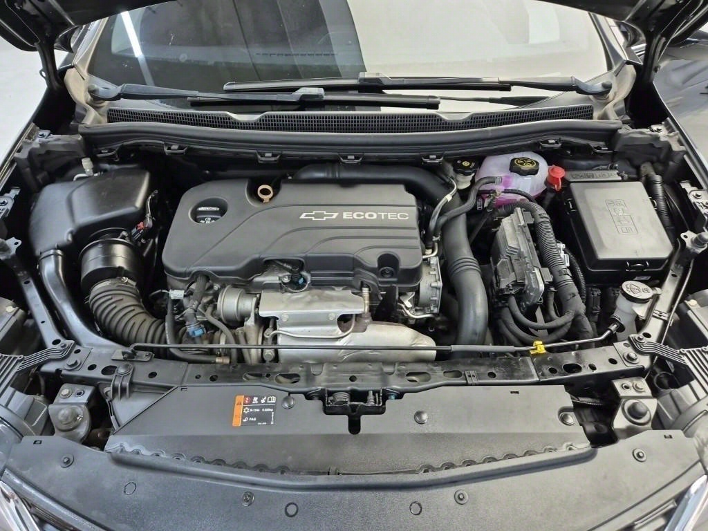 Chevrolet Cruise - Vista 5