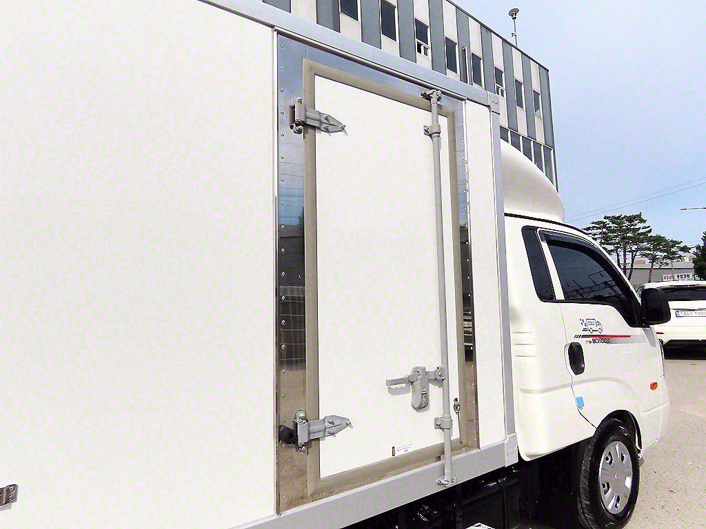 Small Truck Freezer Box(High Deck) - Vista 7