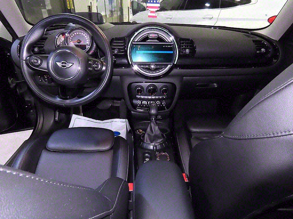 Mini Clubman - Vista 10