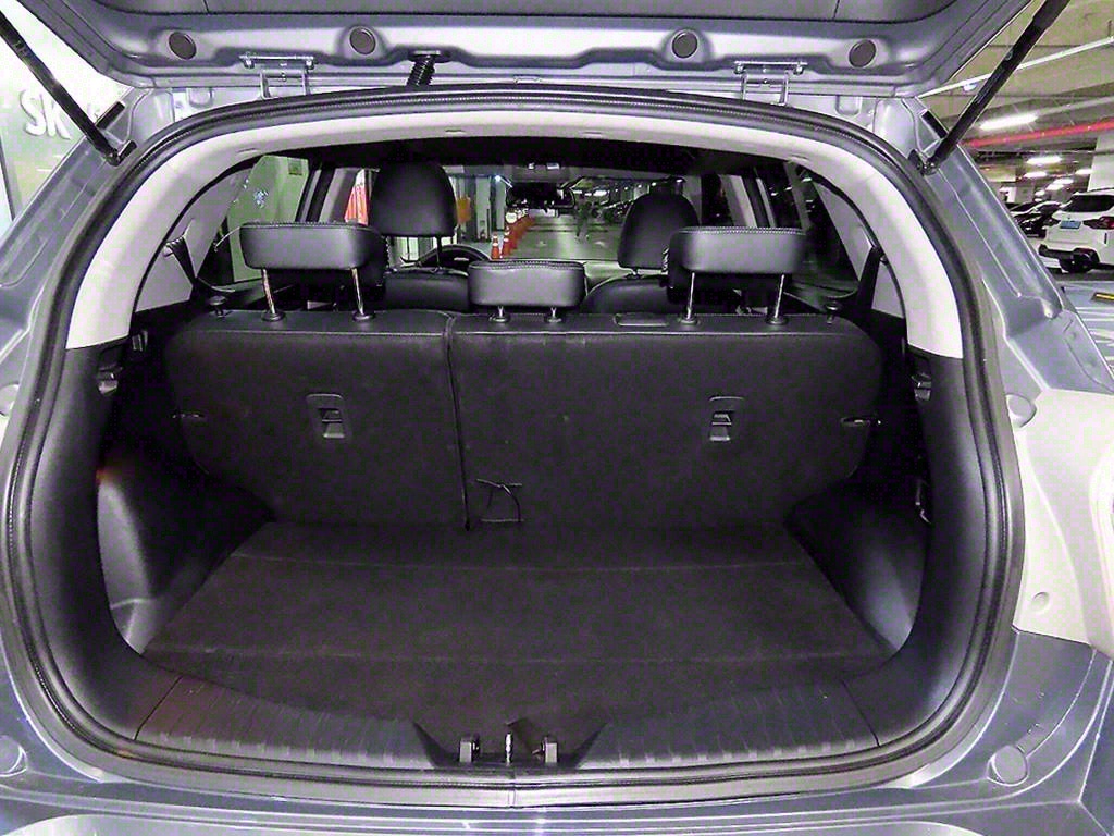 Ssangyong Tivoli 2016 Blanco - Importación desde Corea - HF Imports Iquique - Foto 17