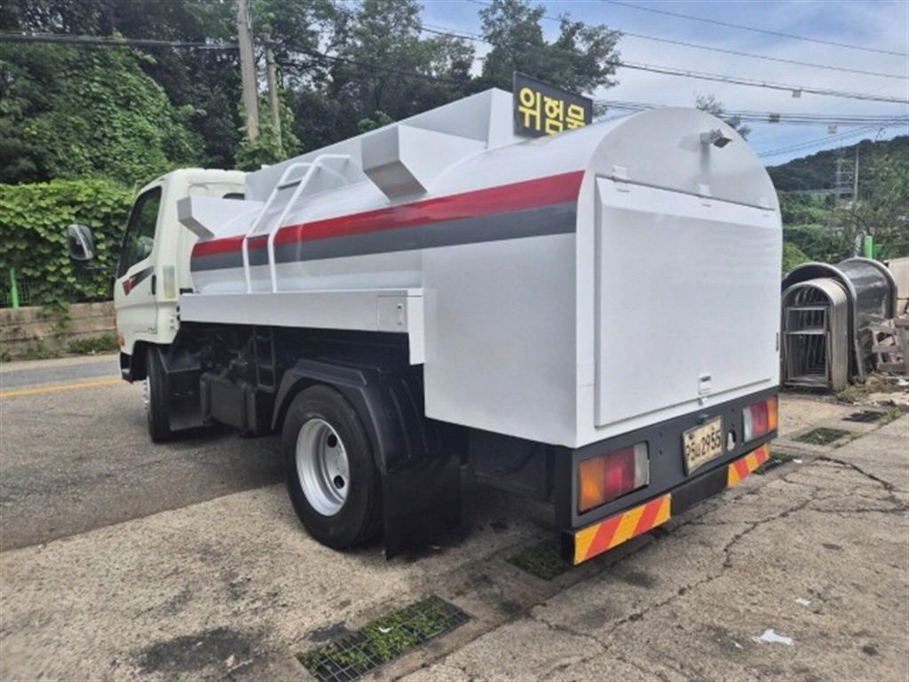 medium and large cargo Rory - Vista 4