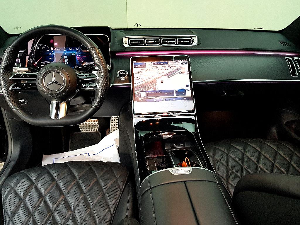 Mercedes Benz S Class - Vista 5