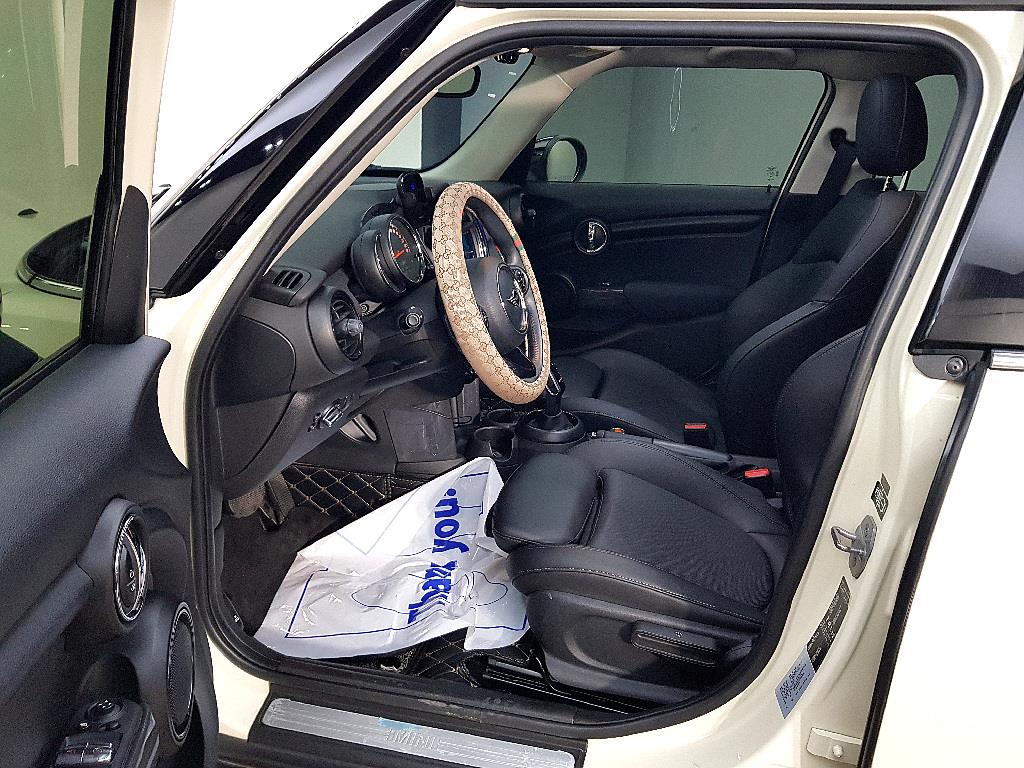 Mini Cooper - Vista 8