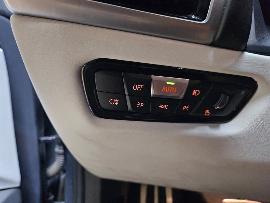 BMW 8 Series 2020 Gris - Importación desde Corea - HF Imports Iquique - Foto 17