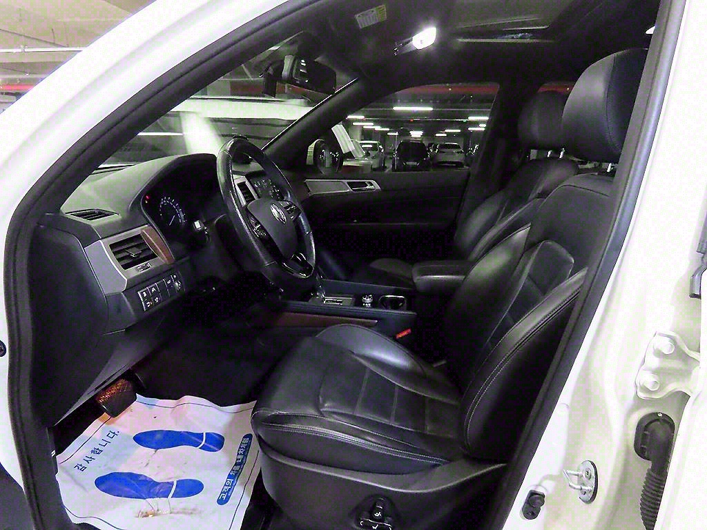 Ssangyong Rexton - Vista 6