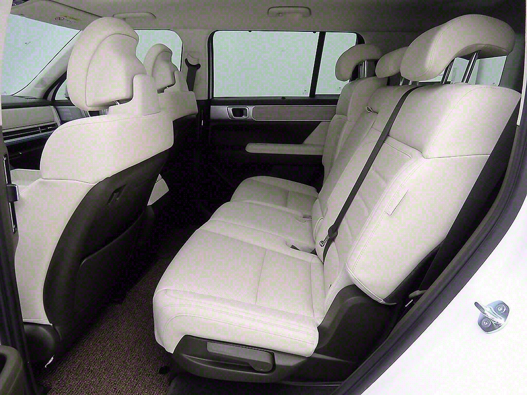 HYUNDAI Santa Fe - Vista 8