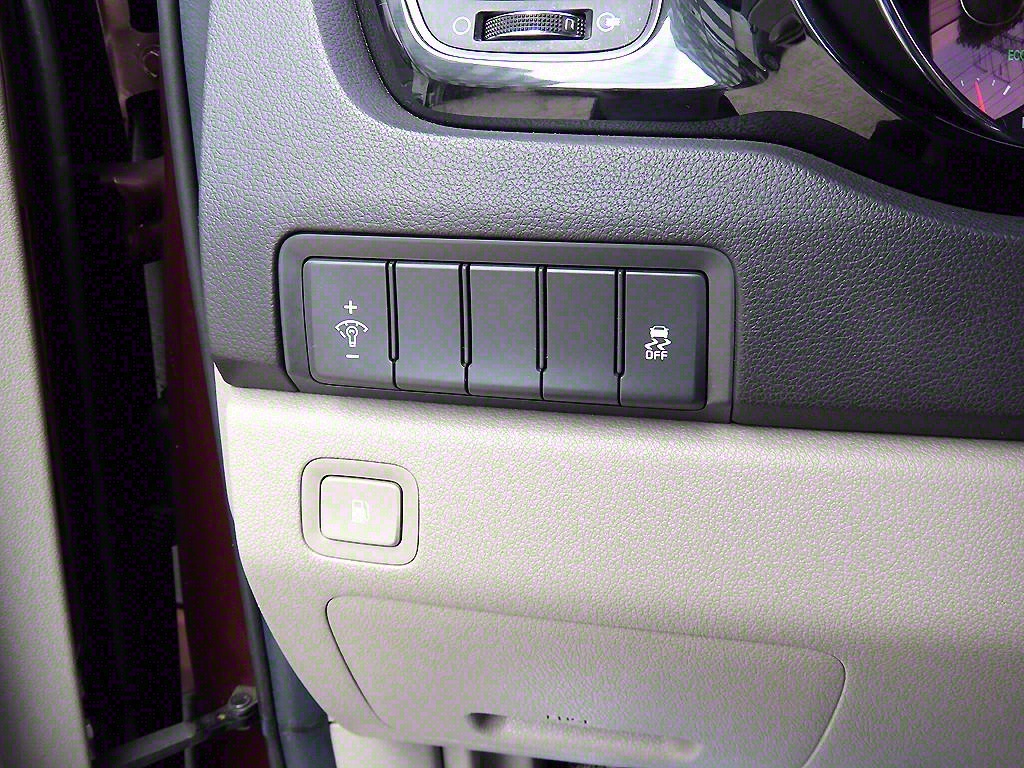 KIA Carnival 2017 Rojo - Importación desde Corea - HF Imports Iquique - Foto 13