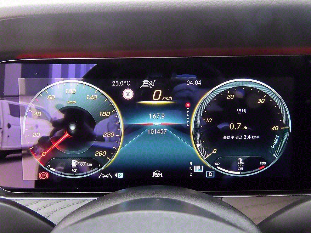 Mercedes Benz E class - Vista 9