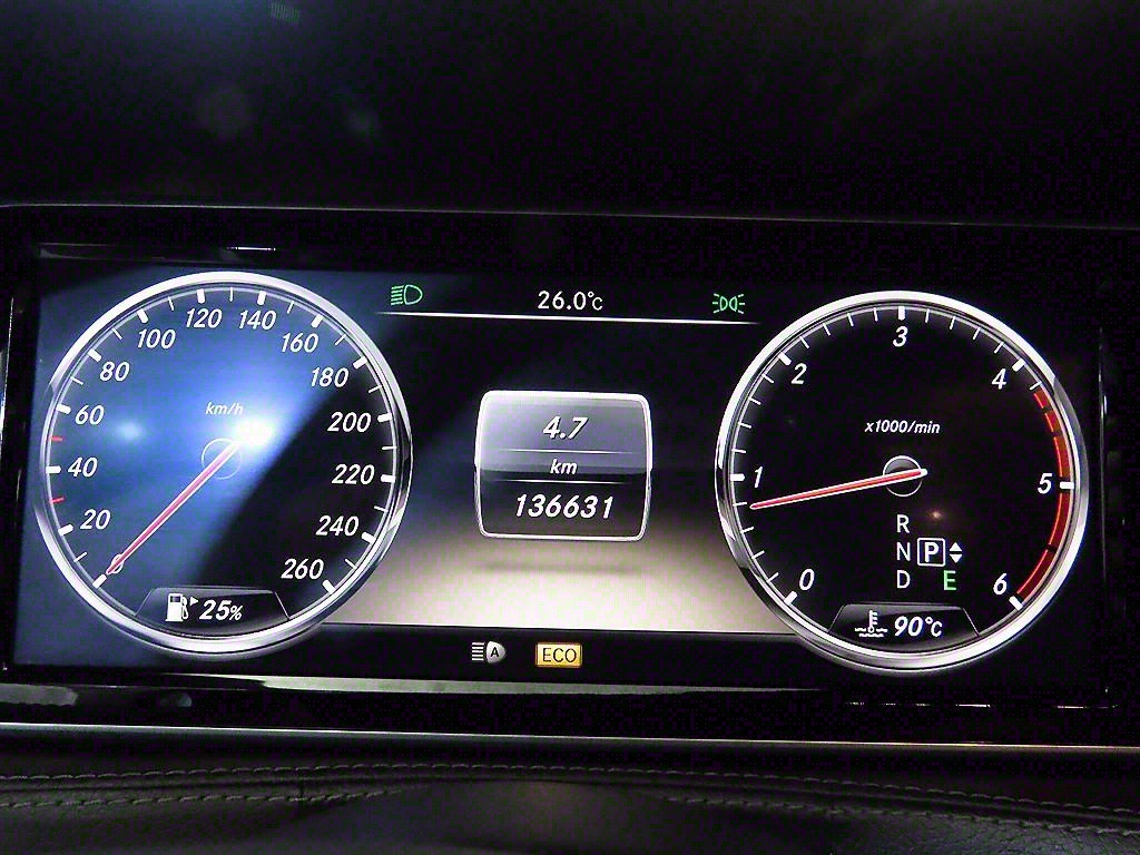 Mercedes Benz S Class - Vista 9