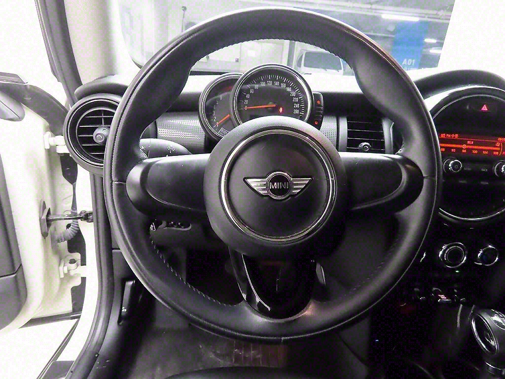 Mini Cooper - Vista 7