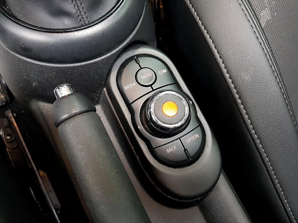 Mini Cooper 2019 the color of pearl - Importación desde Corea - HF Imports Iquique - Foto 14