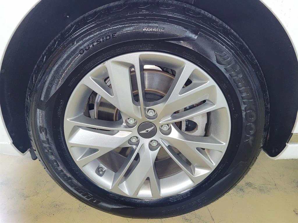 Genesis GV70 2023 Blanco - Importación desde Corea - HF Imports Iquique - Foto 18