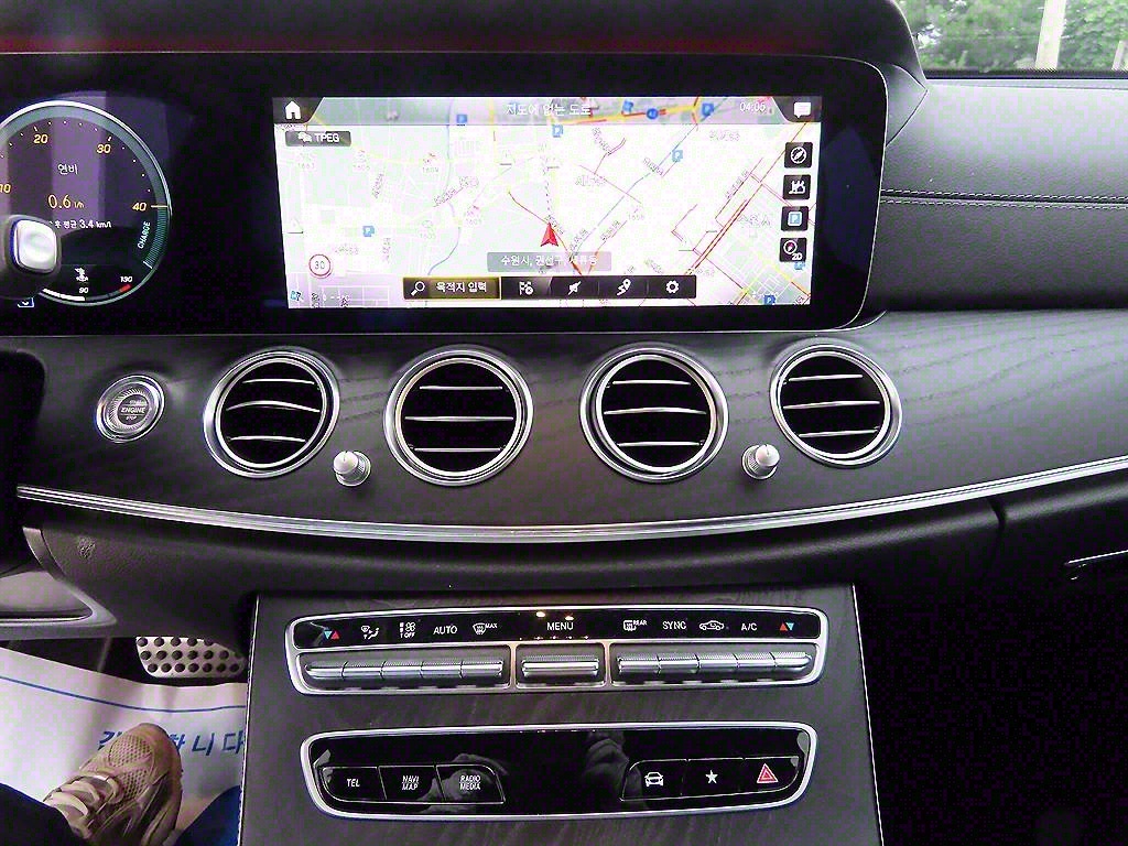 Mercedes Benz E class 2021 Negro - Importación desde Corea - HF Imports Iquique - Foto 13