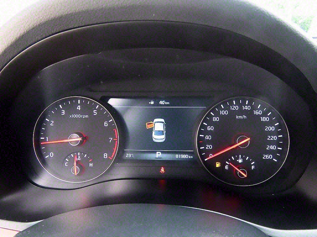 KIA K7 - Vista 9