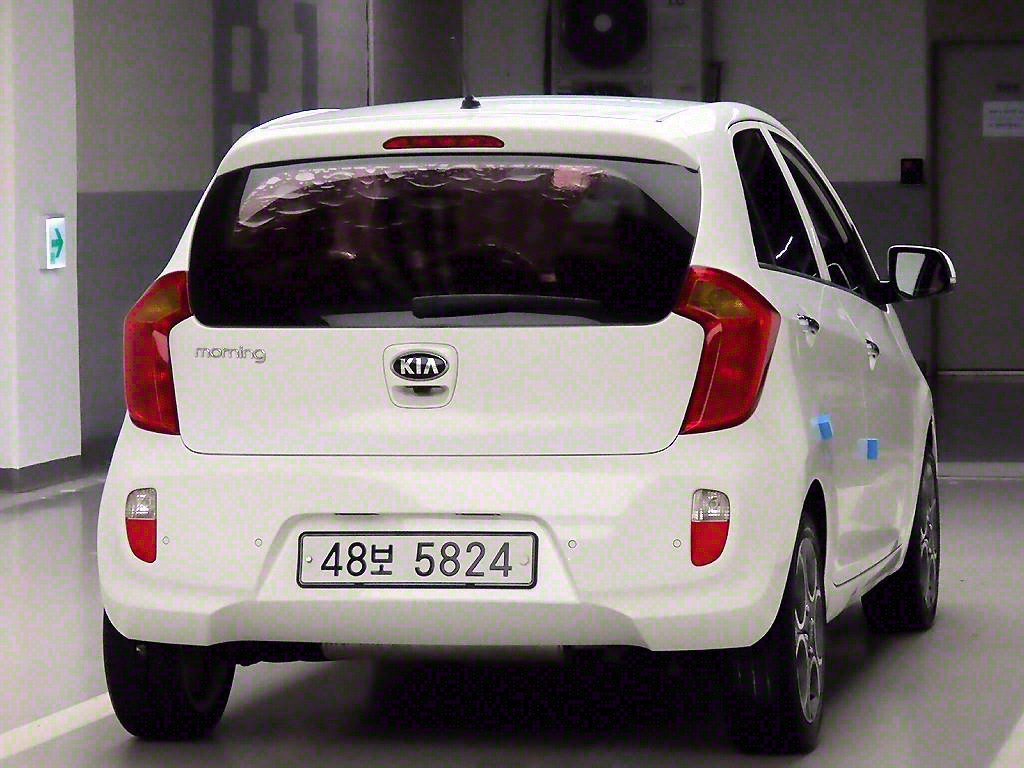 KIA Morning - Vista 4