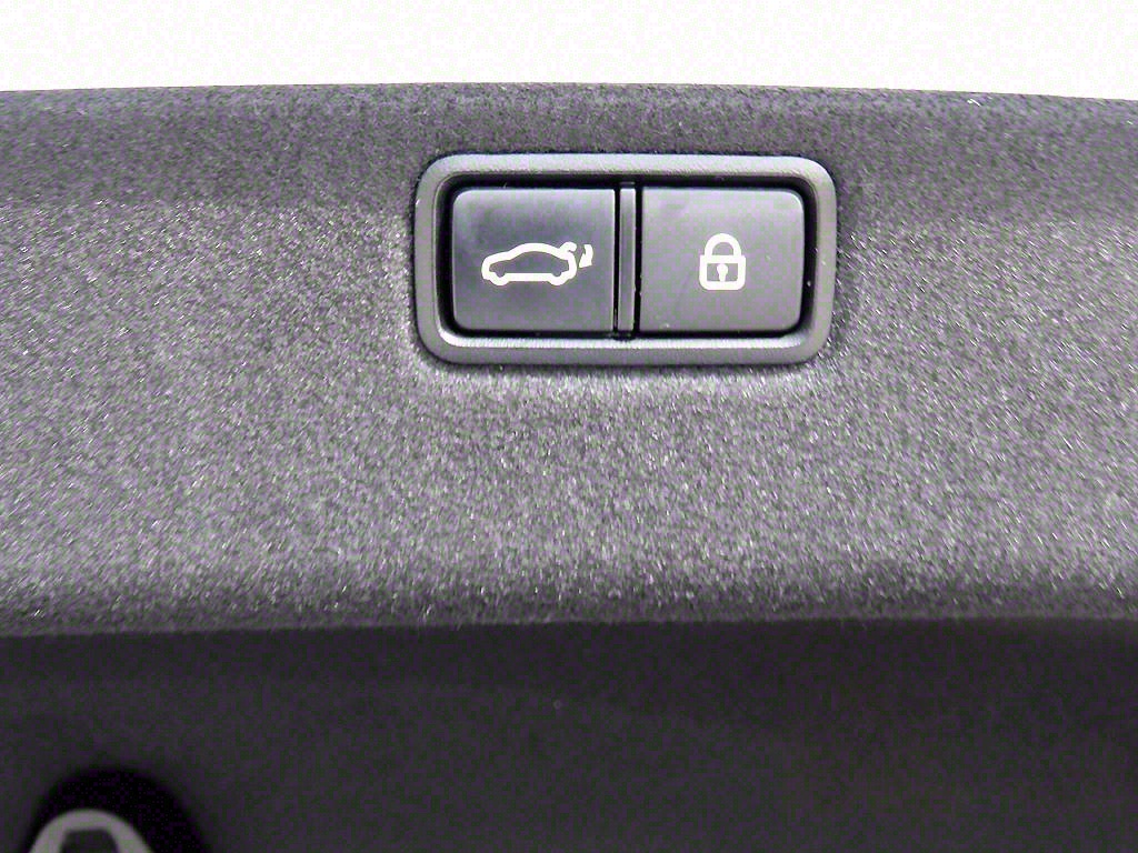 Genesis G80 2017 Blanco - Importación desde Corea - HF Imports Iquique - Foto 16