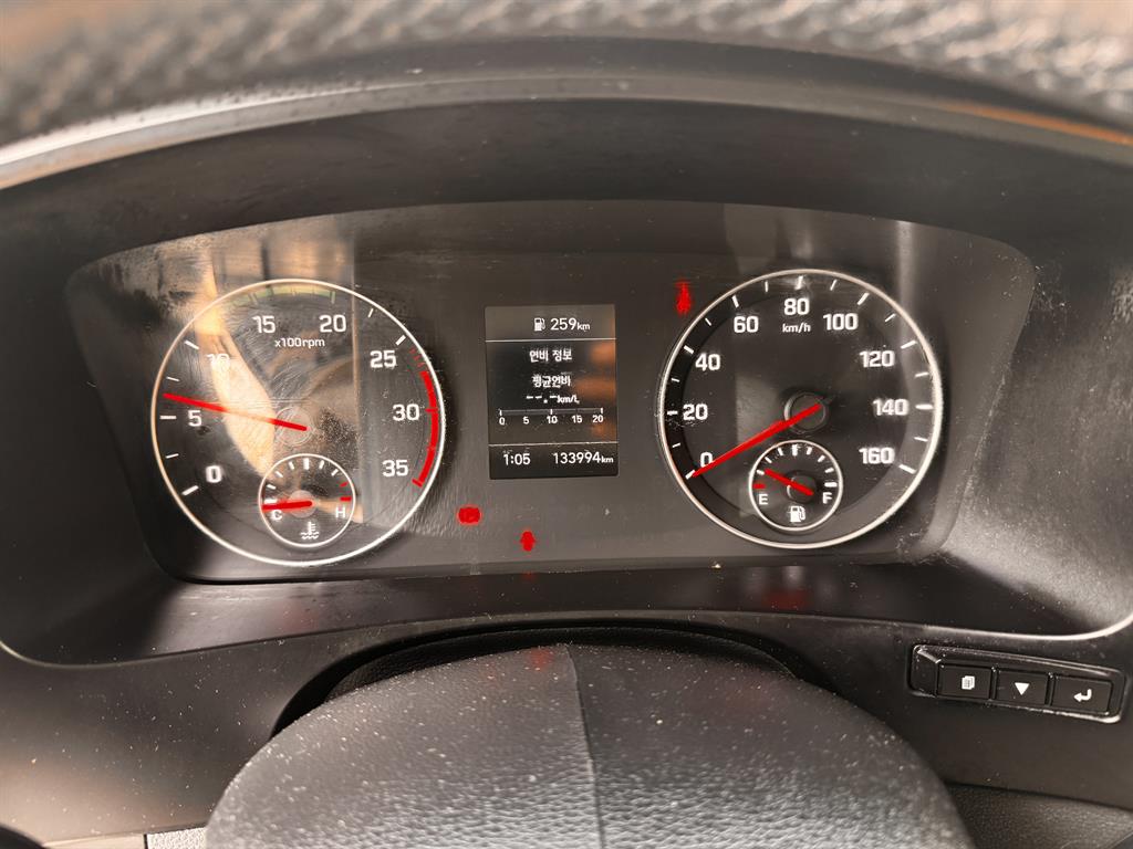 medium and large cargo truck - Vista 10