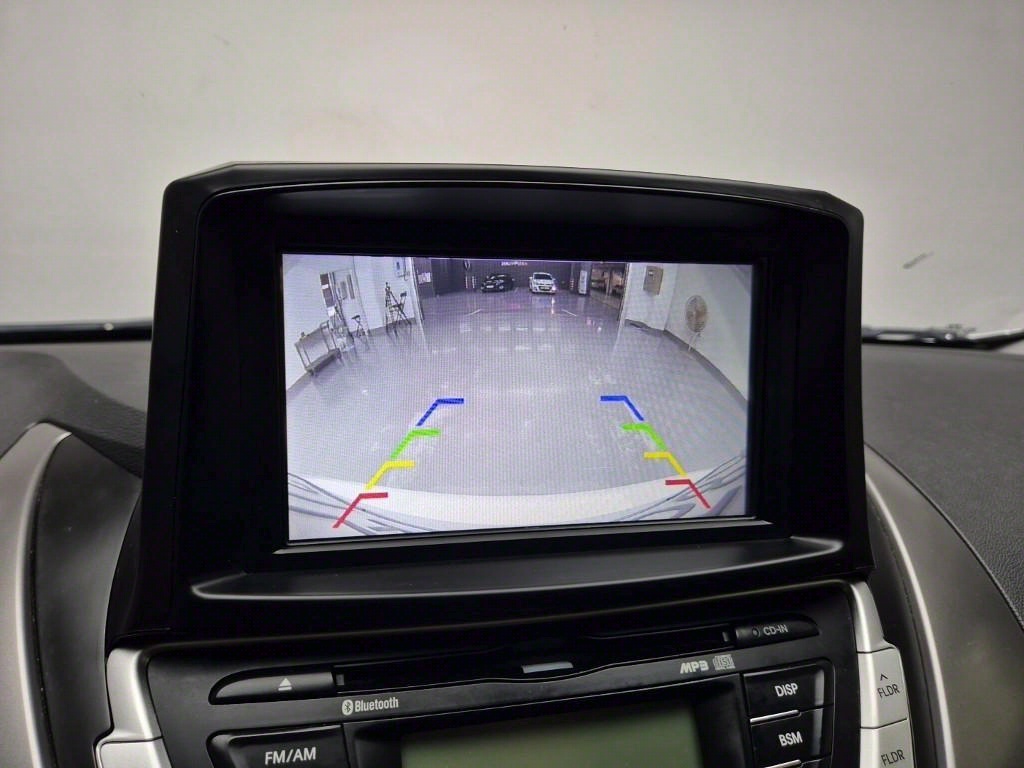 HYUNDAI Avante 2011 Blanco - Importación desde Corea - HF Imports Iquique - Foto 15