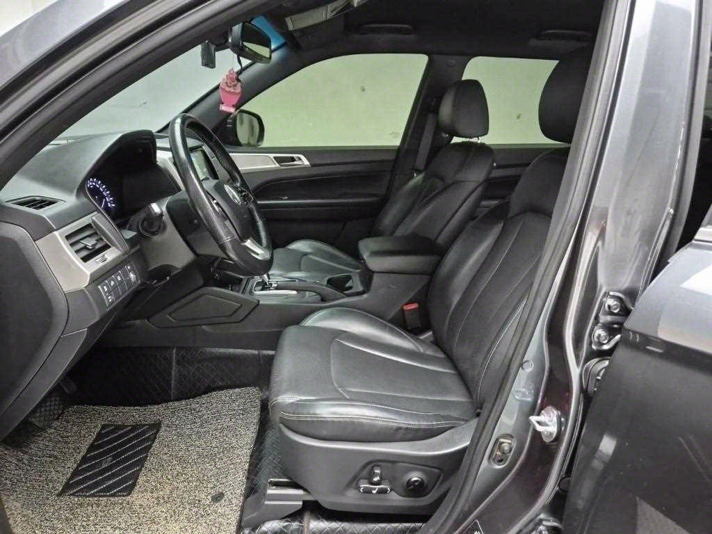 Ssangyong Rexton - Vista 11