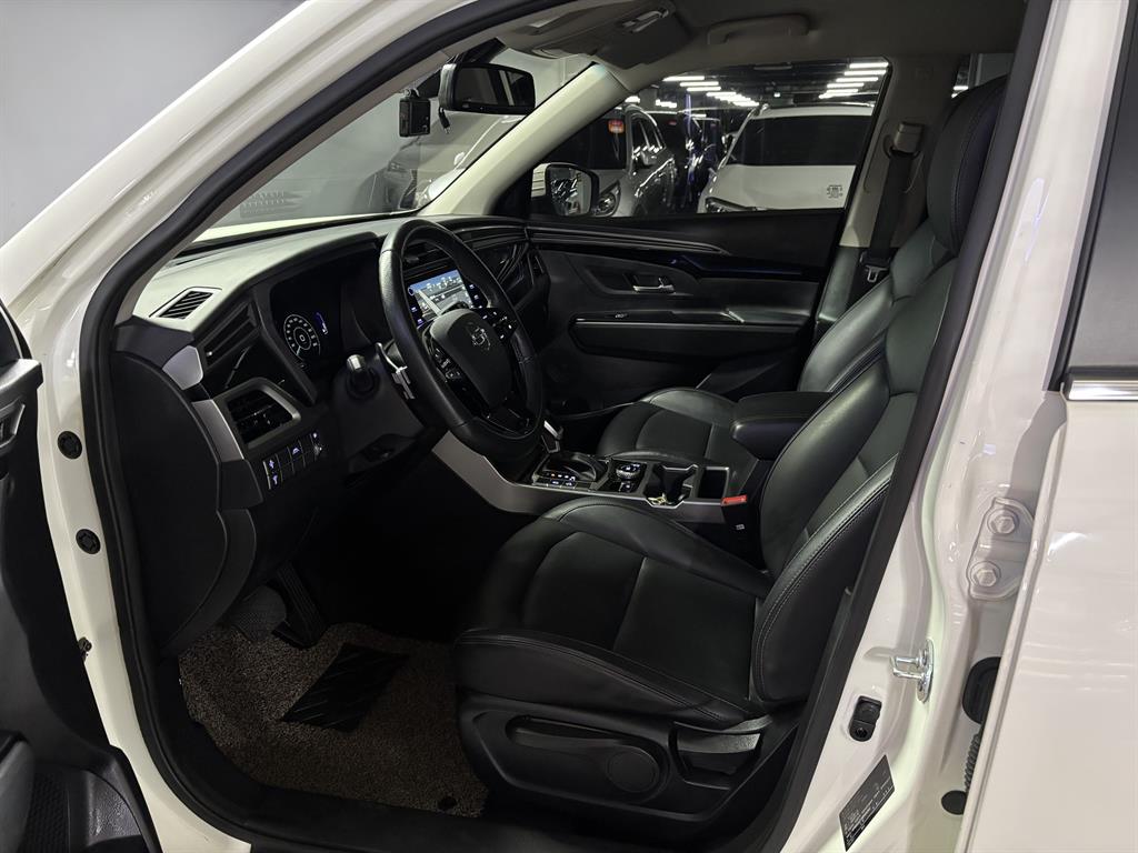 Ssangyong Korando - Vista 9