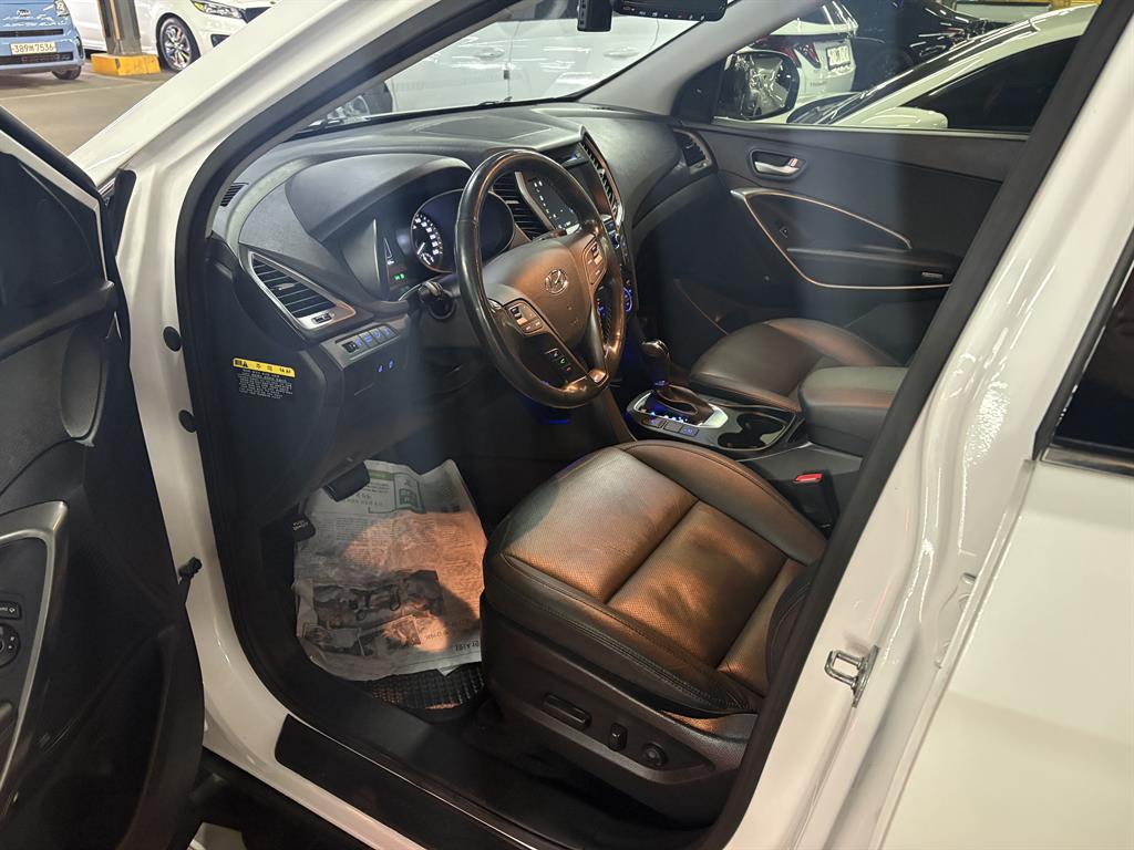 HYUNDAI Santa Fe - Vista 4