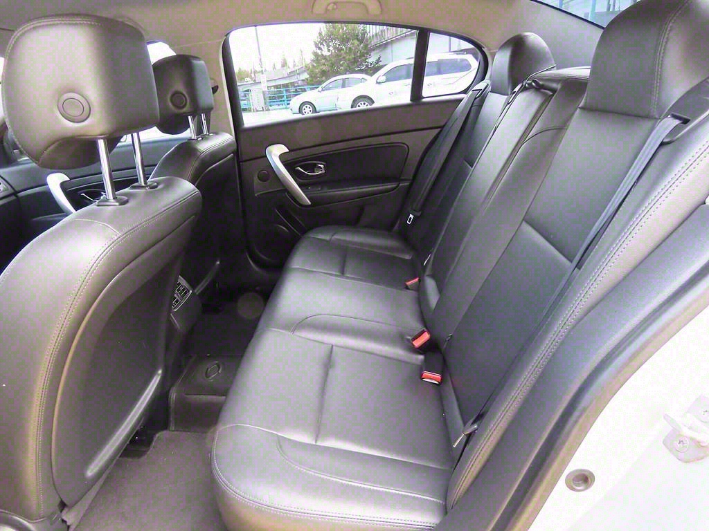 SAMSUNG SM5 - Vista 8