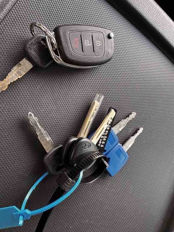 medium and large cargo truck 2023 Blanco - Importación desde Corea - HF Imports Iquique - Foto 15