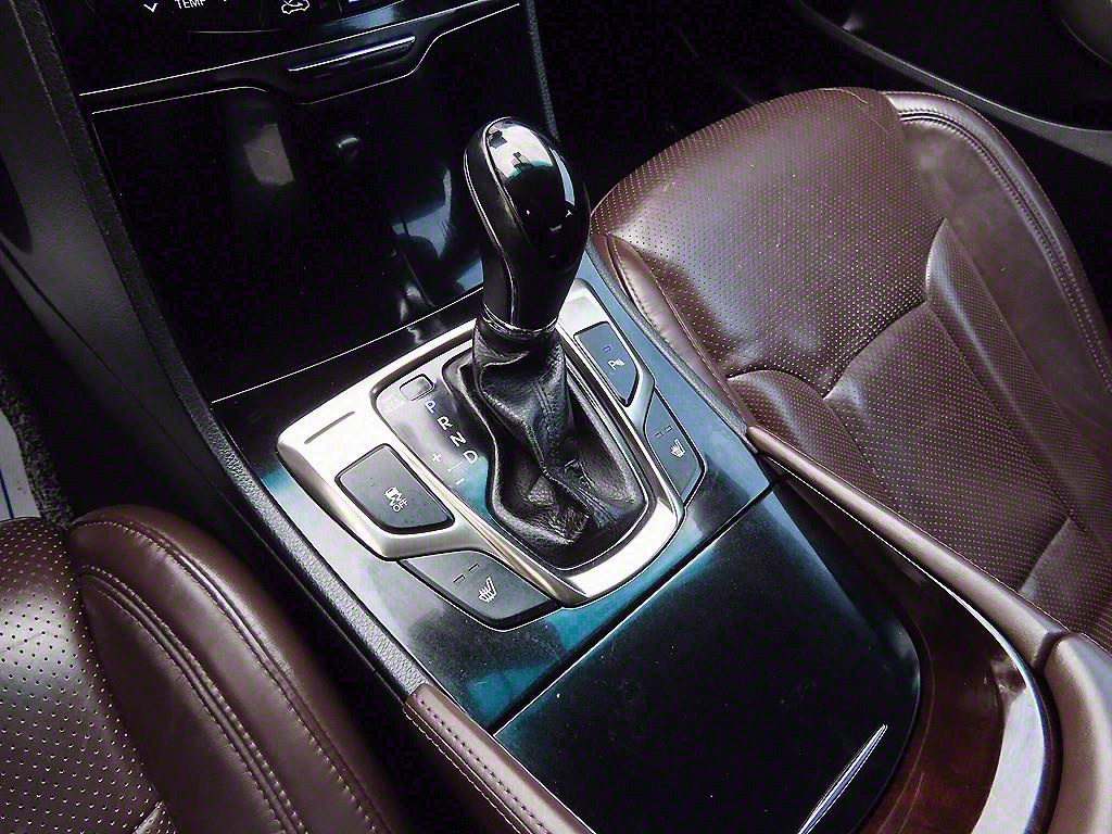 HYUNDAI Grandeur - Vista 10