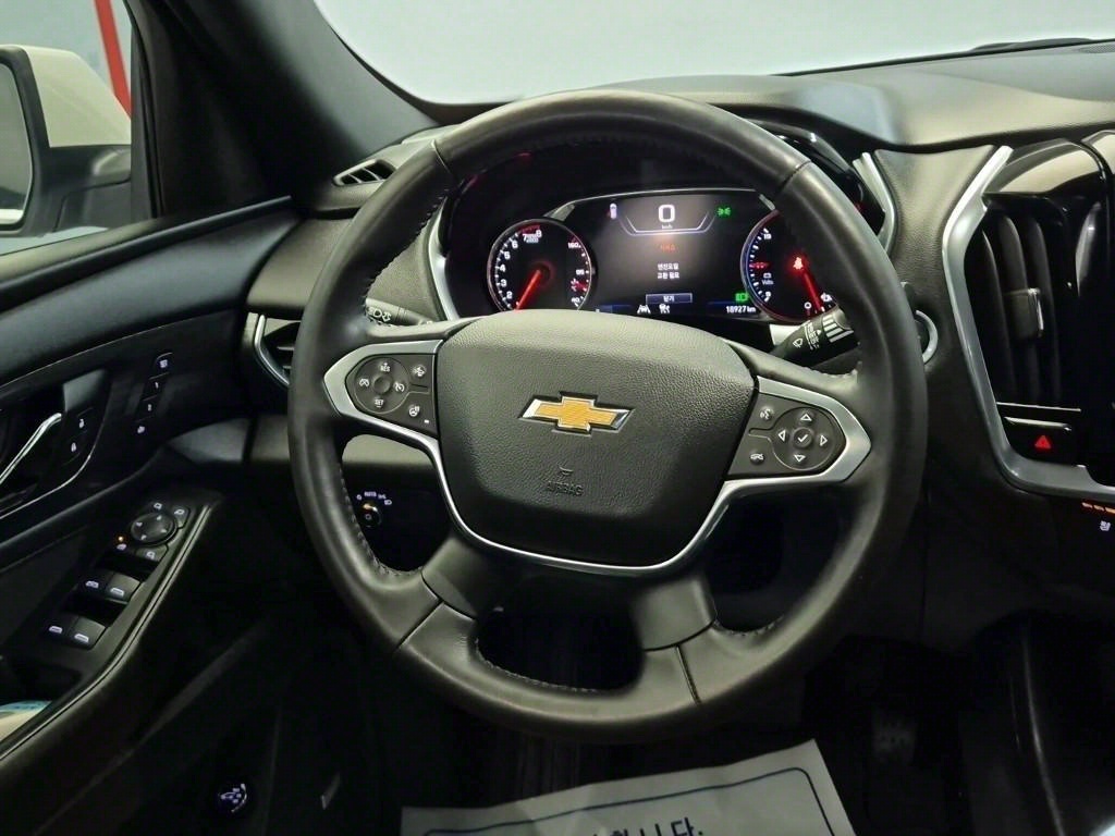 Chevrolet Travers - Vista 9