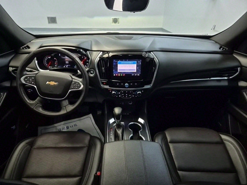 Chevrolet Travers - Vista 7