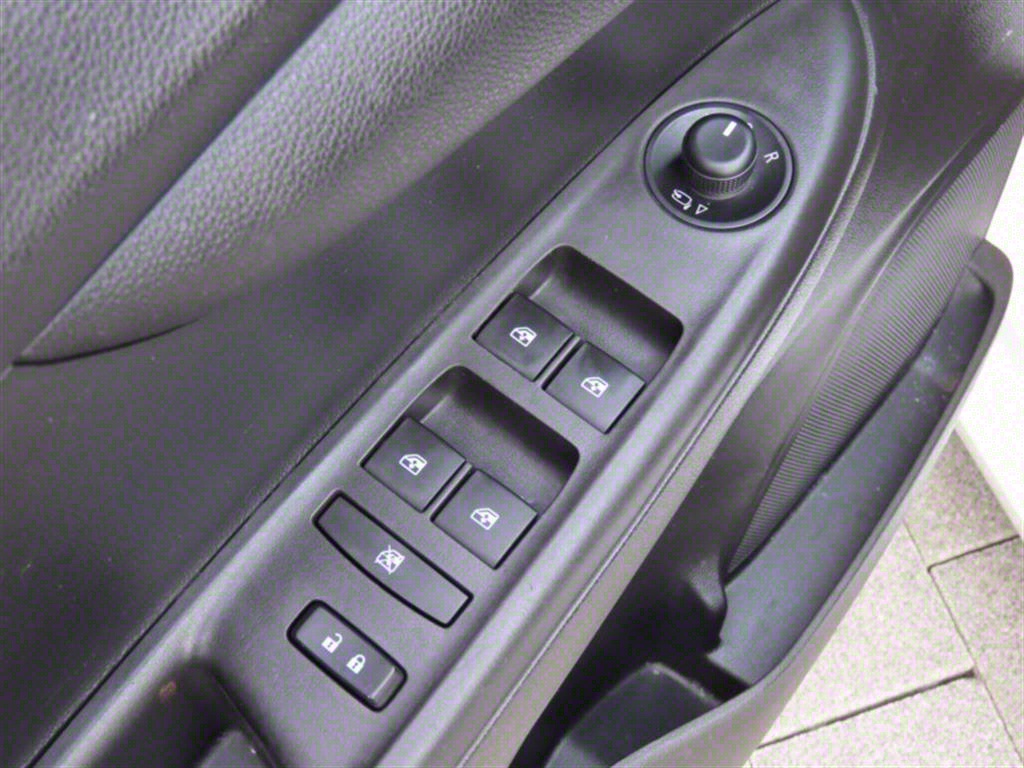 Chevrolet Spark 2016 Blanco - Importación desde Corea - HF Imports Iquique - Foto 12